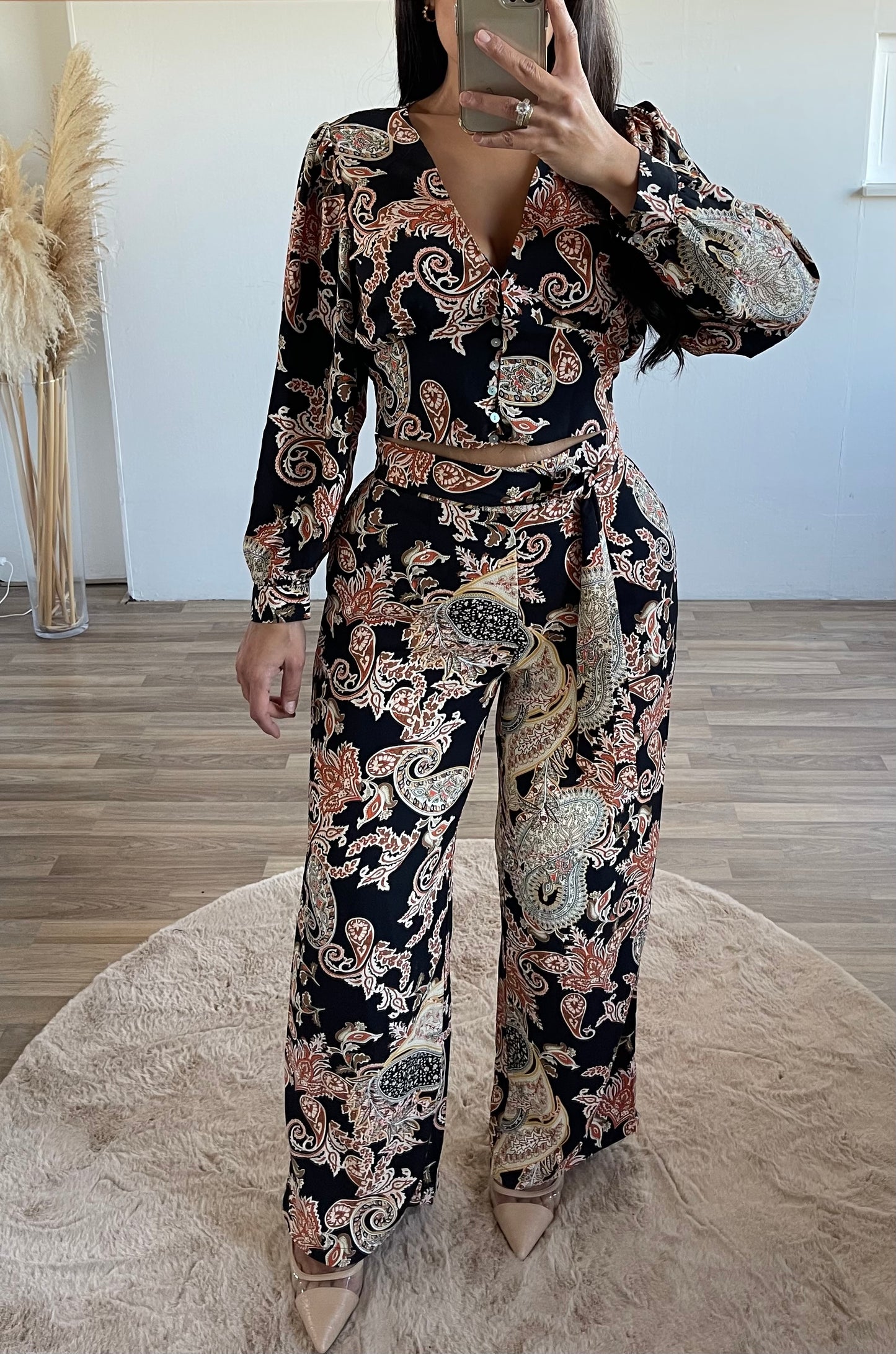 Maral Two Piece Set