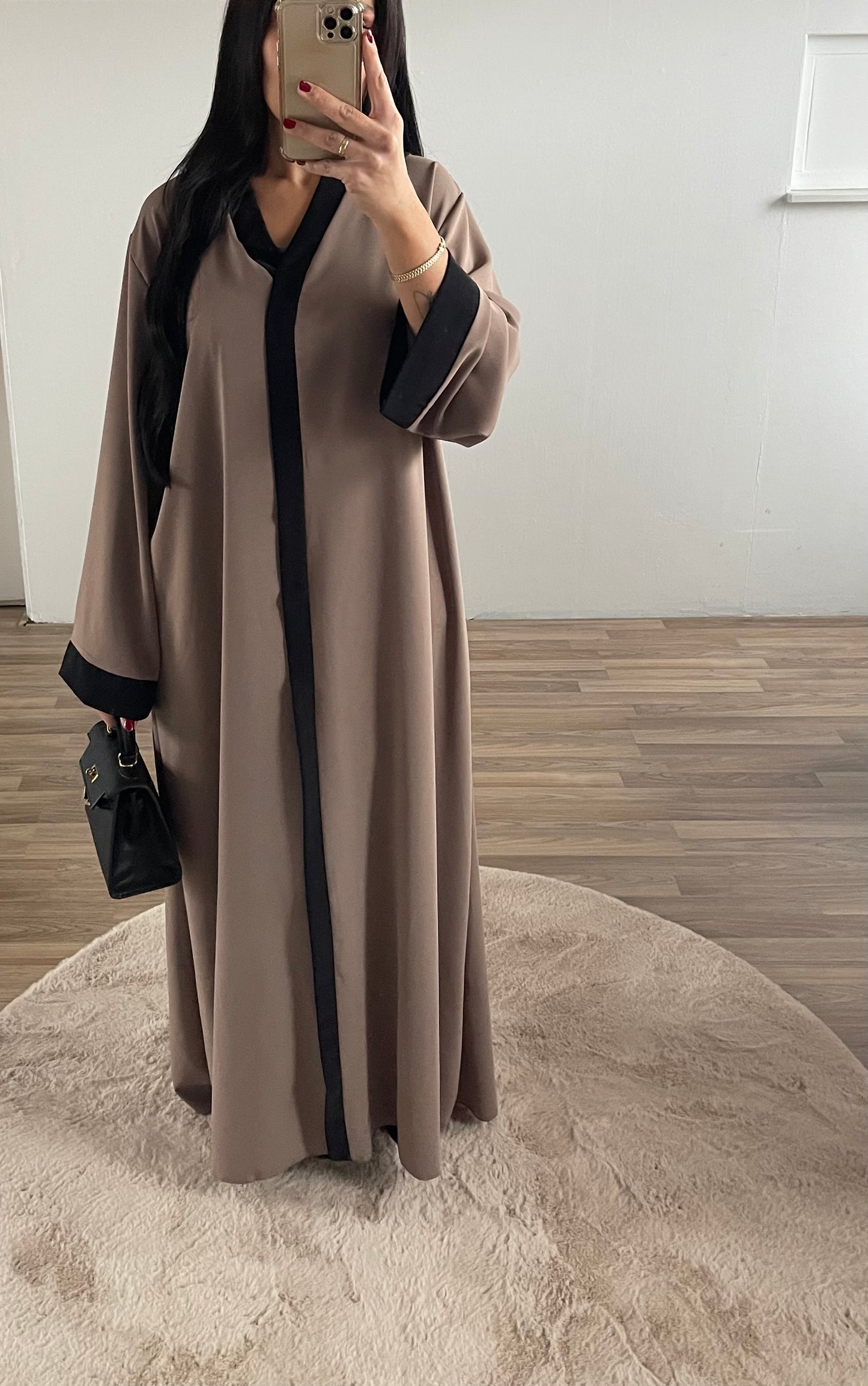 Nisa Abaya