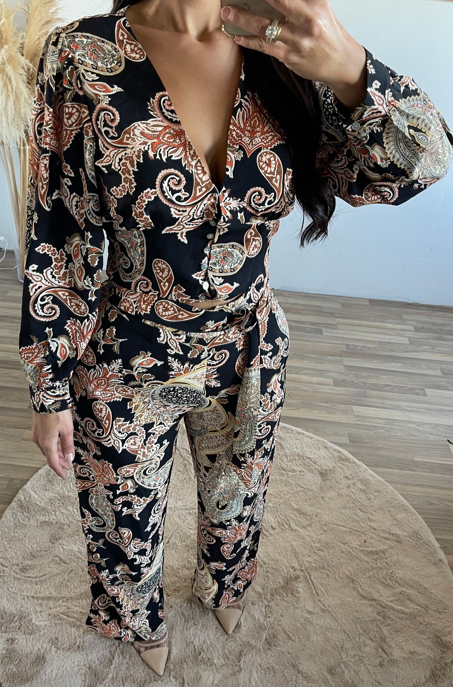 Maral Two Piece Set