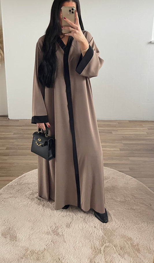 Nisa Abaya